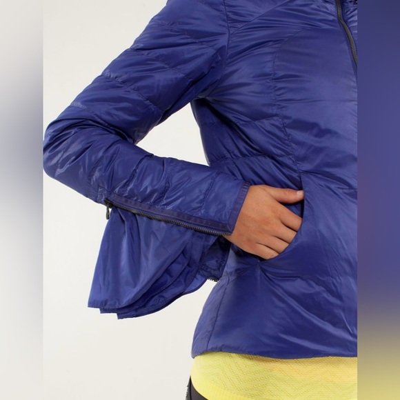 Lululemon Down Town Puffy Jacket  Pigment Blue  size 12 - Picture 6 of 13